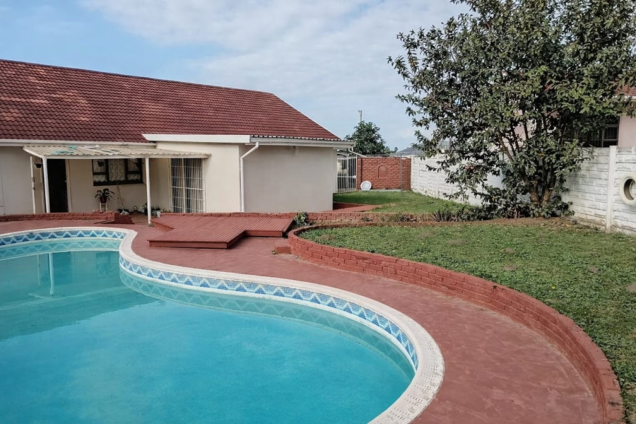 4 Bedroom Property for Sale in Haven Hills Eastern Cape